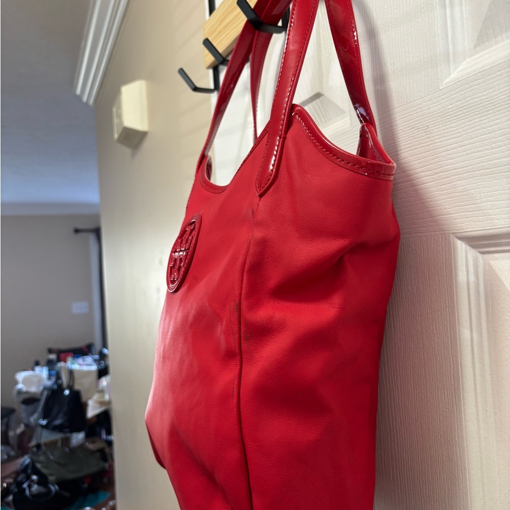 Tory Burch Red Dipped Canvas Stacked Logo Tote Has Minor Cleaning Callouts GUC - Picture 2 of 16
